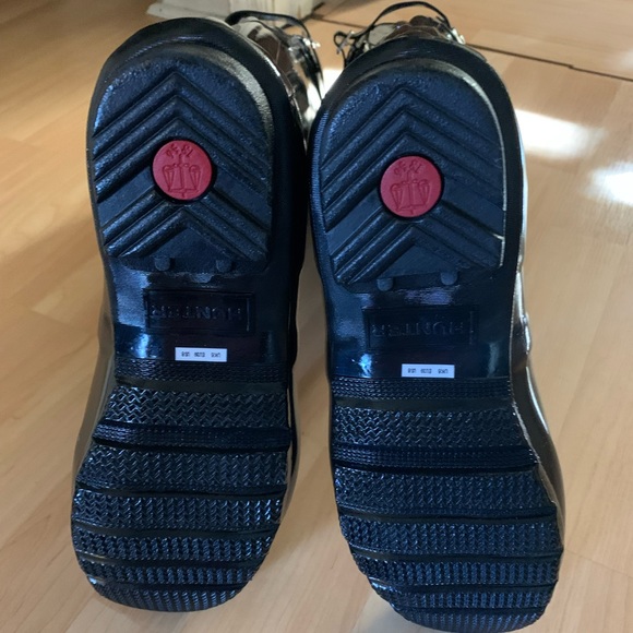 NWOT Hunter original tall gloss rain boots - Picture 6 of 6